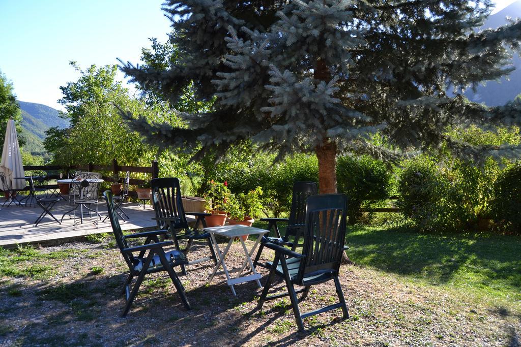 Hotel Vina Olivan Sarvisé Zewnętrze zdjęcie